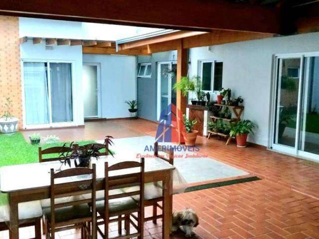 Casa com 3 dormitórios à venda, 170 m² por R$ 870.000,00 - Jardim Maria Helena - Nova Odessa/SP