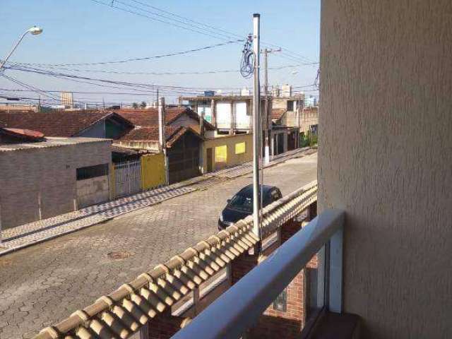 Sobrado com 2 dormitórios à venda, 60 m² por R$ 228.000,00 - Maracanã - Praia Grande/SP
