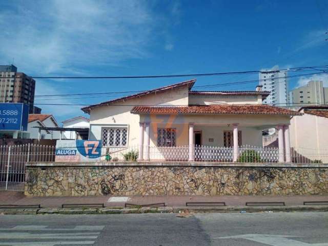 Casa Comercial à venda, 6 quartos, 3 suítes, 4 vagas, Fátima - FORTALEZA/CE