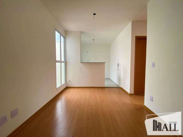 Apartamento com 2 quartos à venda na Rua Luzia Minelli Capello, Loteamento Clube V, São José do Rio Preto, 40 m2 por R$ 200.000