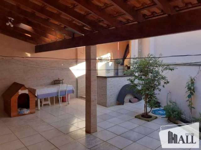 Casa com 5 quartos à venda na Rua Augusto Signorini, São Francisco, São José do Rio Preto por R$ 780.000