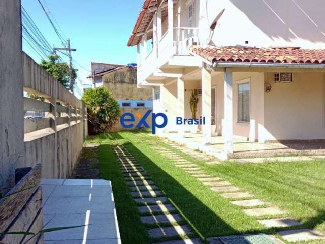 Casa com 4 quartos à venda na Amaral Peixoto, 3942, Bosque da Praia, Rio das Ostras por R$ 1.100.000
