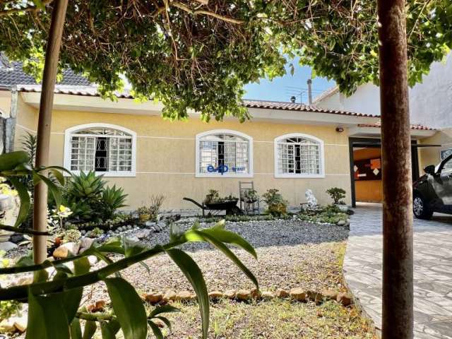 Casa com 2 quartos à venda na Rua Cruzeiro do Sul, 83, Centro, Pinhais por R$ 850.000