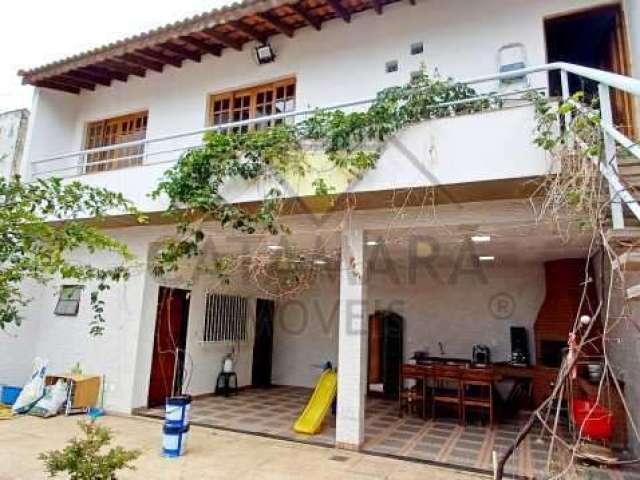 Casa com 3 quartos à venda na Vila Suissa, Mogi das Cruzes , 190 m2 por R$ 995.000