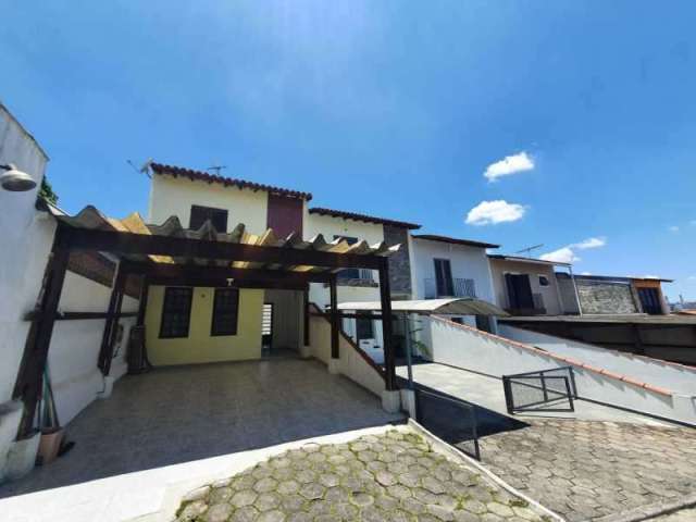 Casa com 4 quartos à venda no Cézar de Souza, Mogi das Cruzes , 124 m2 por R$ 500.000