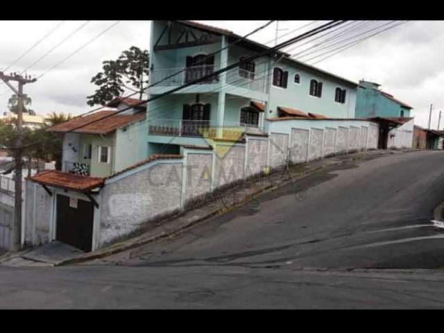 Casa com 4 quartos à venda no Cézar de Souza, Mogi das Cruzes , 274 m2 por R$ 590.000