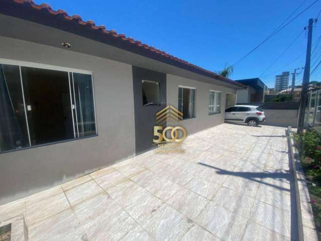 Casa à venda, 114 m² por R$ 650.000,00 - Barreiros - São José/SC