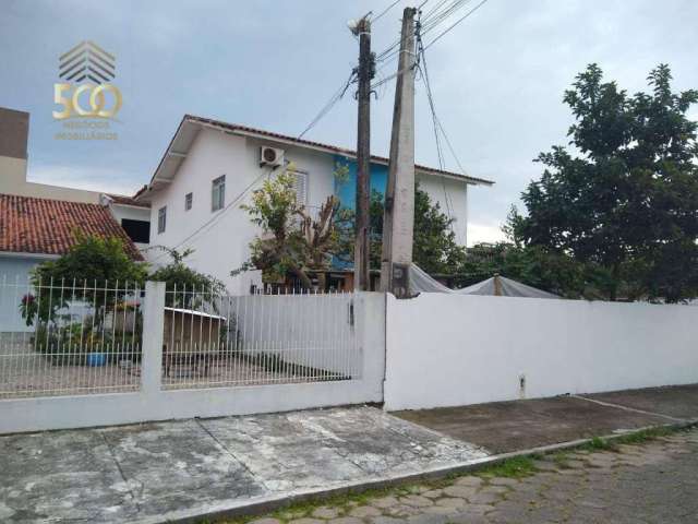 Casa com 4 dormitórios à venda, 183 m² por R$ 960.000,00 - Centro - Palhoça/SC