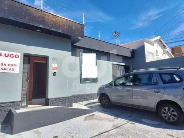 Casa comercial com 4 salas para alugar na Rua José Vilagelim Neto, 61, Taquaral, Campinas, 150 m2 por R$ 3.900