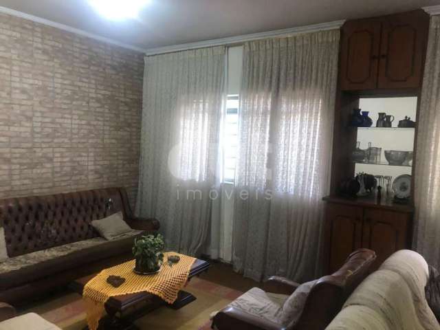 Casa com 3 quartos à venda na Avenida Diogo Álvares, 1570, Parque São Quirino, Campinas, 224 m2 por R$ 700.000