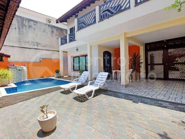 CASA à venda com piscina e 4 quartos em Peruíbe, no bairro Balneario Sao Joao Batista