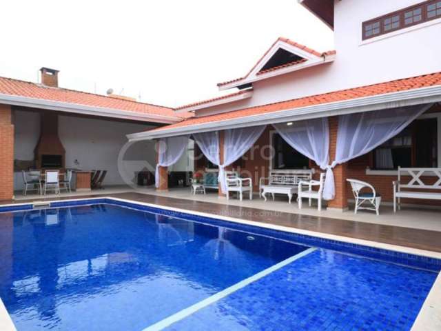 CASA à venda com piscina e 5 quartos em Peruíbe, no bairro Jardim Marcia