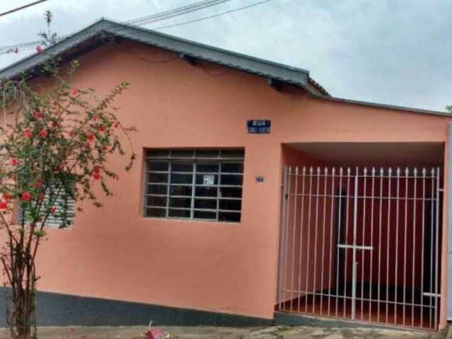 Casa com 2 quartos à venda no Centro, São João da Boa Vista  por R$ 300.000