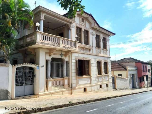Casa com 4 quartos para alugar no Centro, São João da Boa Vista  por R$ 7.000