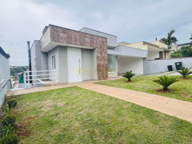 Casa de Condomínio em Figueira Garden, Atibaia: 213m², 3 quartos, 1 suíte, 2 banheiros - R$9.500/mês