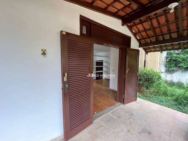 Casa - Pronto para morar - Casa com 3 quartos à venda no Santo Antonio - CACHOEIRO DE ITAPEMIRIM-ES