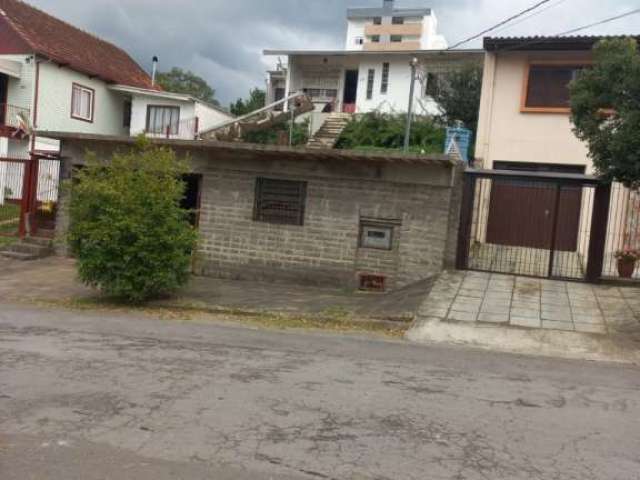 Casa com 3 quartos à venda no Santa Catarina, Caxias do Sul  por R$ 480.000