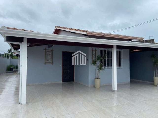 Casa à venda com 02 dormitórios, mobiliada  - Bairro Getuba, Caraguatatuba/SP