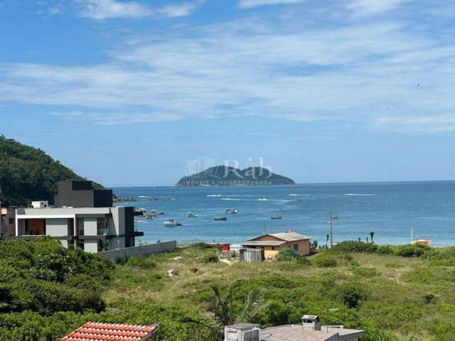 Cobertura 3 Dormitórios com vista para o mar na Praia do Pantano Sul em Florianópolis