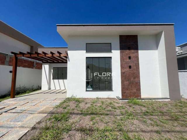Casa com 2 dormitórios à venda, 80 m² por R$ 520.000,00 - Pindobas - Maricá/RJ