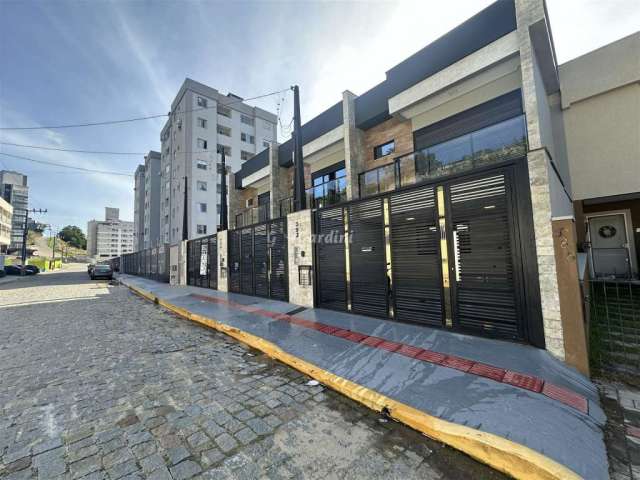 Casa com 3 quartos à venda no São Francisco de Assis, Camboriú , 135 m2 por R$ 1.050.000