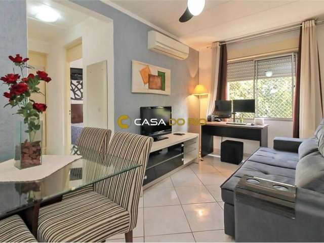 Apartamento com 2 quartos à venda na Avenida Romeu Samarani Ferreira, 265, Vila Nova, Porto Alegre por R$ 155.000