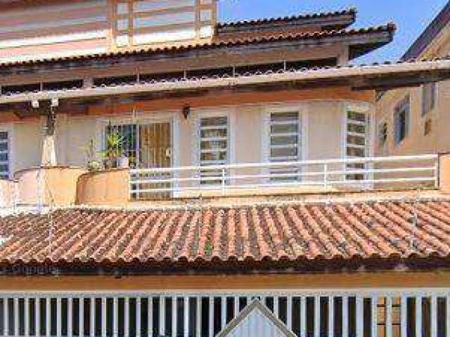 Sobrado triplex com 4 dormitórios à venda, 169 m² por R$ 850.000,00 - Vila Guilhermina - Praia Grande/SP