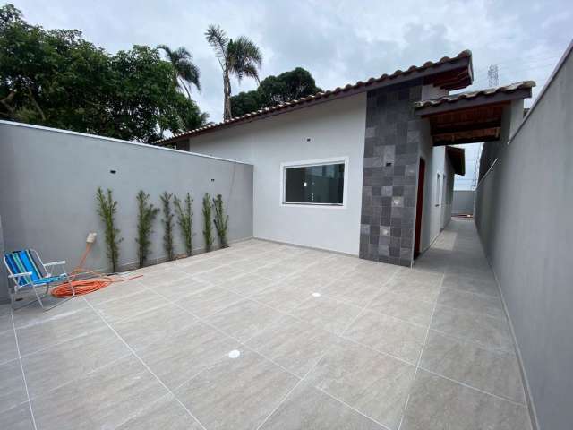 Casa nova no Jardim Grandesp, em Itanhaém!!!