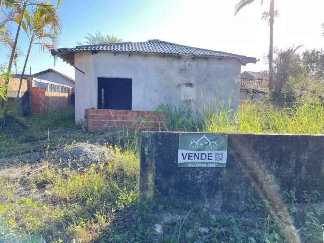 2312 -Casa com 3 dormitórios Inacabada á venda em Bal. Barra do Sul- Centro