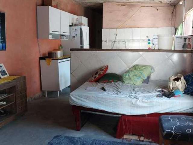 Casa para Venda em Peruíbe, Caraguava, 1 dormitório, 1 banheiro, 2 vagas