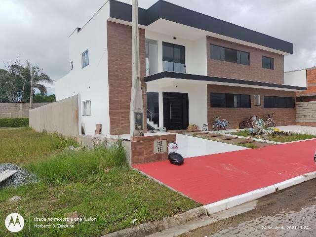 Casa para Venda em Peruíbe, Flórida, 4 dormitórios, 3 suítes, 2 banheiros