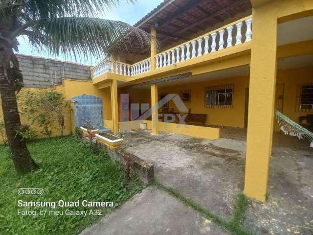 Casa para Venda em Itanhaém, Jardim Jamaica, 4 dormitórios, 2 banheiros, 8 vagas