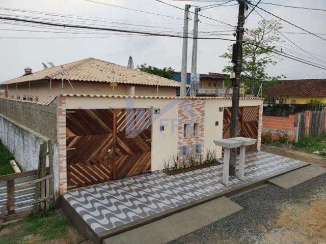 Casa para Venda em Itanhaém, Tupy, 2 dormitórios, 1 suíte, 1 banheiro, 3 vagas