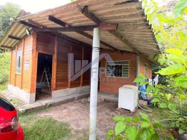 Casa para Venda em Itanhaém, Jardim Coronel, 1 dormitório, 1 banheiro, 2 vagas