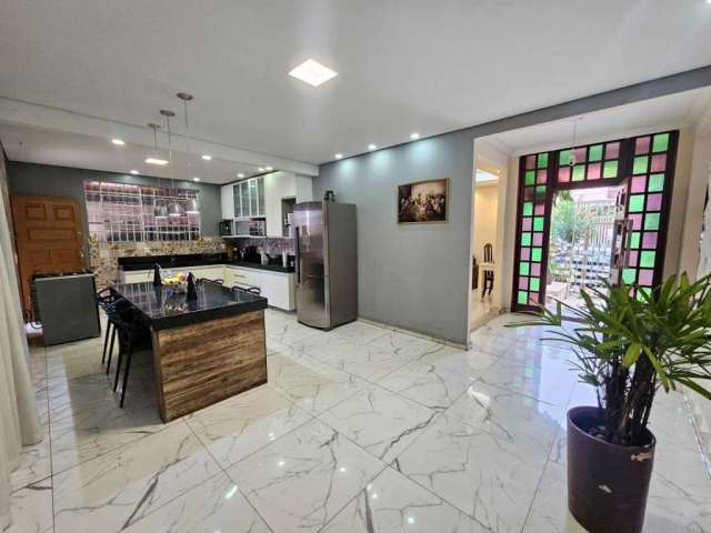 Casa Duplex com 5 quartos à venda em Belo Horizonte