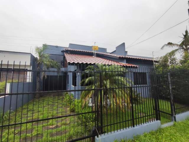 Elegância à venda: Residência no requintado bairro Mato Alto, Araranguá, SC,
