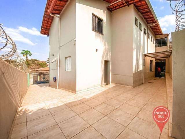 Casa com 4 dormitórios à venda, 210 m² por R$ 1.900.000,00 - Centro - Brumadinho/MG