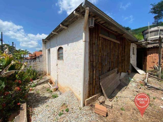 Casa com 1 dormitório à venda, 80 m² por R$ 220.000,00 - Presidente Barroca - Brumadinho/MG
