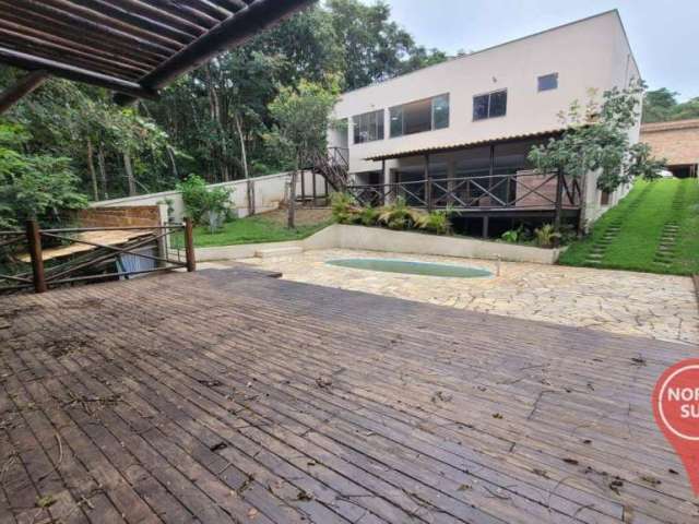 Casa com 3 dormitórios à venda, 200 m² por R$ 800.000,00 - Condomínio Quintas do Brumado - Brumadinho/MG