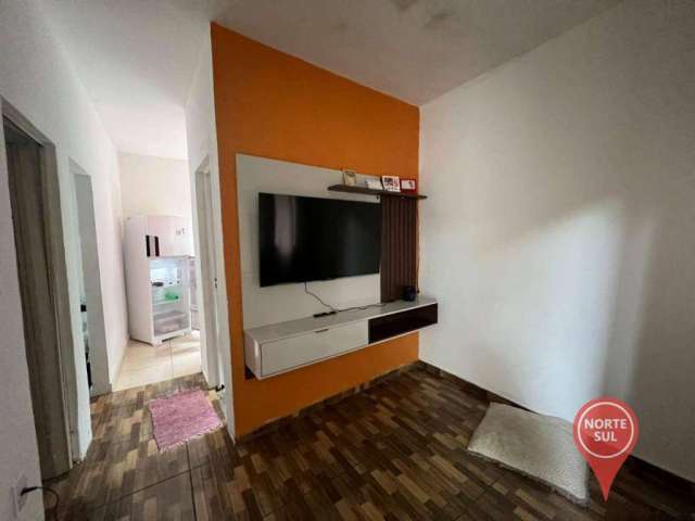 Casa com 2 dormitórios à venda, 70 m² por R$ 300.000,00 - Planalto - Brumadinho/MG