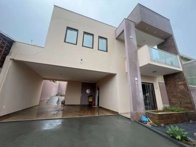 Casa com 3 dormitórios à venda, 210 m² por R$ 850.000,00 - Planalto - Brumadinho/MG