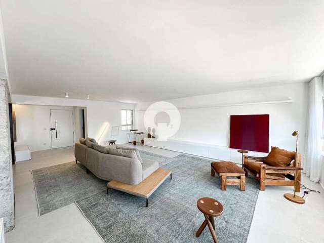 Residência de Luxo no Coração do Batel: Apartamento Exclusivo com Design Contemporâneo e Vista Panorâmica