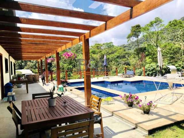 Casa com 5 quartos à venda na do Rocio, 2000, Fazenda Inglesa, Petrópolis por R$ 2.600.000