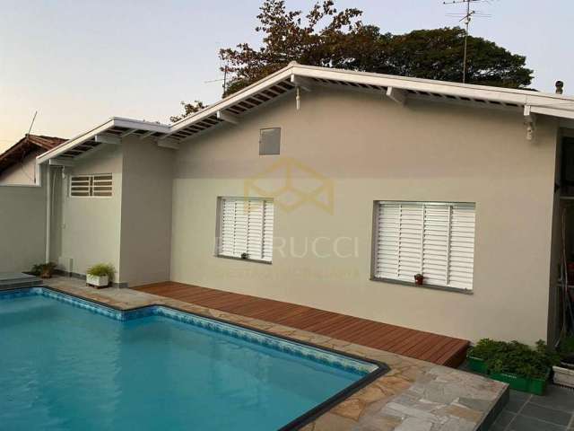 Casa com 3 quartos à venda na Rua Coronel Firmino Gonçalves da Silveira, 37, Parque São Quirino, Campinas, 228 m2 por R$ 760.000