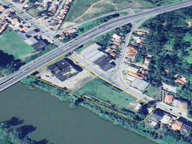 Terreno comercial à venda na Avenida Severino Albino Correa, 720, São João (Margem Direita), Tubarão, 1842 m2 por R$ 5.814.089