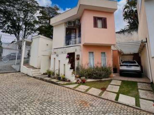Sobrado à venda, 3 dormitórios sendo 1 suíte e 2 vagas, Vila Oliveira, Mogi das Cruzes, SP
