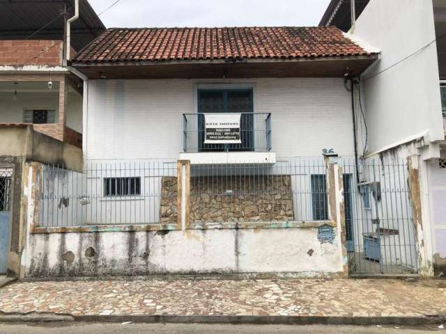 Casa para Venda em Nilópolis, Paiol de Pólvora, 1 dormitório, 2 banheiros