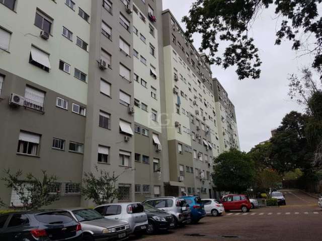 Apartamento localizado no bairro Jardim Itu Sabará, com 43 m² no 7º andar. Imóvel com 01 dormitório, sala de estar/jantar, cozinha com armários, banheiro social, área de serviço,  e pisos em cerâmica 