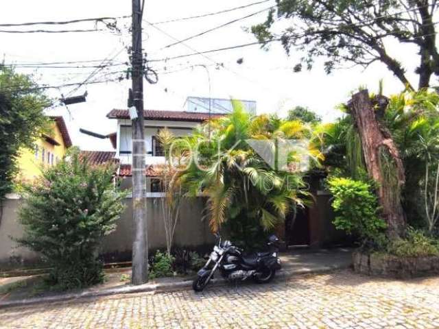 Casa em condomínio fechado com 6 quartos à venda na Rua Cordiline, --, Freguesia (Jacarepaguá), Rio de Janeiro, 503 m2 por R$ 1.300.000