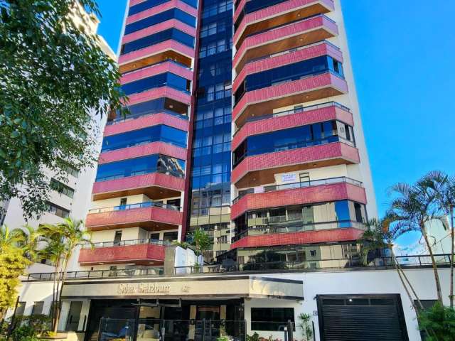 Amplo apartamento pronto para morar próximo ao Colégio Catarinense